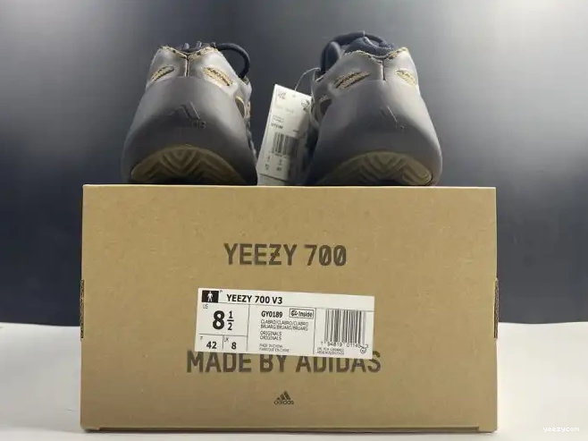 ADIDAS YEEZY V3 GY0189 700 0514